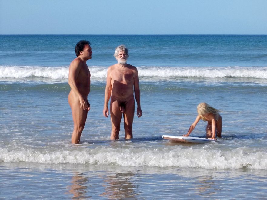 New Zealand naturist beach — Andrew Papamoa