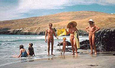 New Zealand naturist beach — Camp Bay Kids