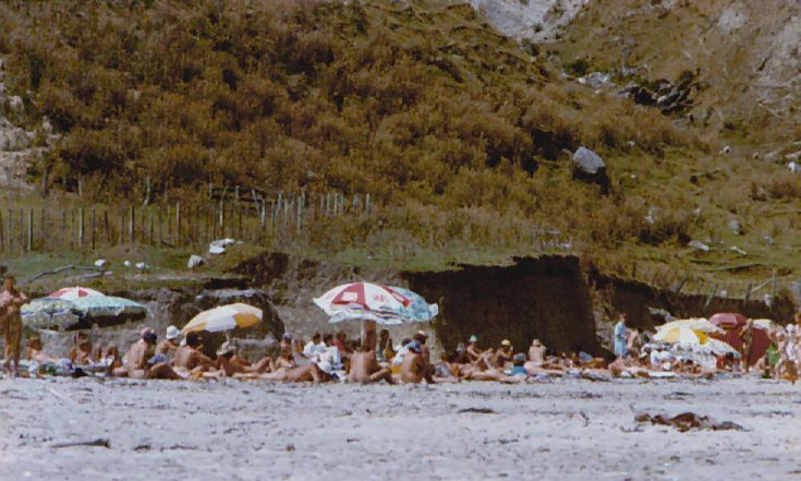 New Zealand naturist beach — Kaiaua Beach