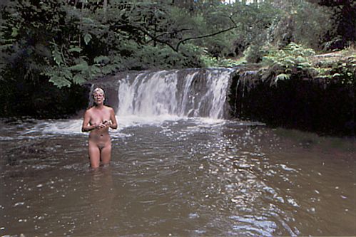 New Zealand naturist beach — Kerosene Creek