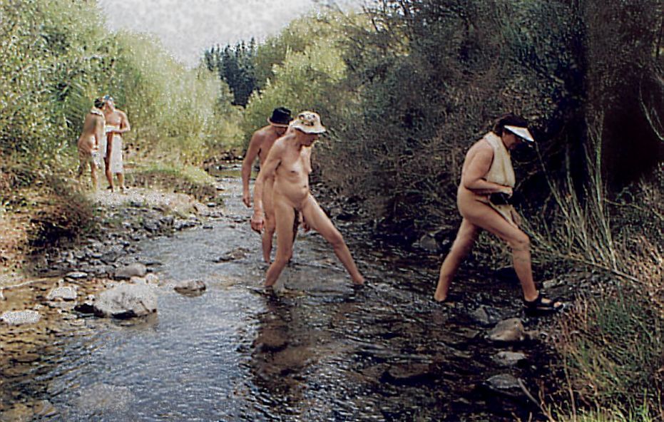 New Zealand naturist beach — Leigh Lodge Stream